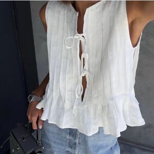 NWT VRG GRL Valeria Linen Top White